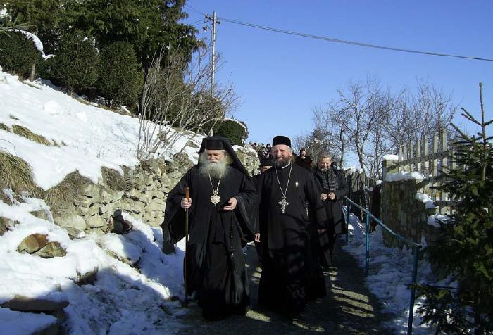 Aspect din timpul vizitei PS Calinic Botoşăneanul